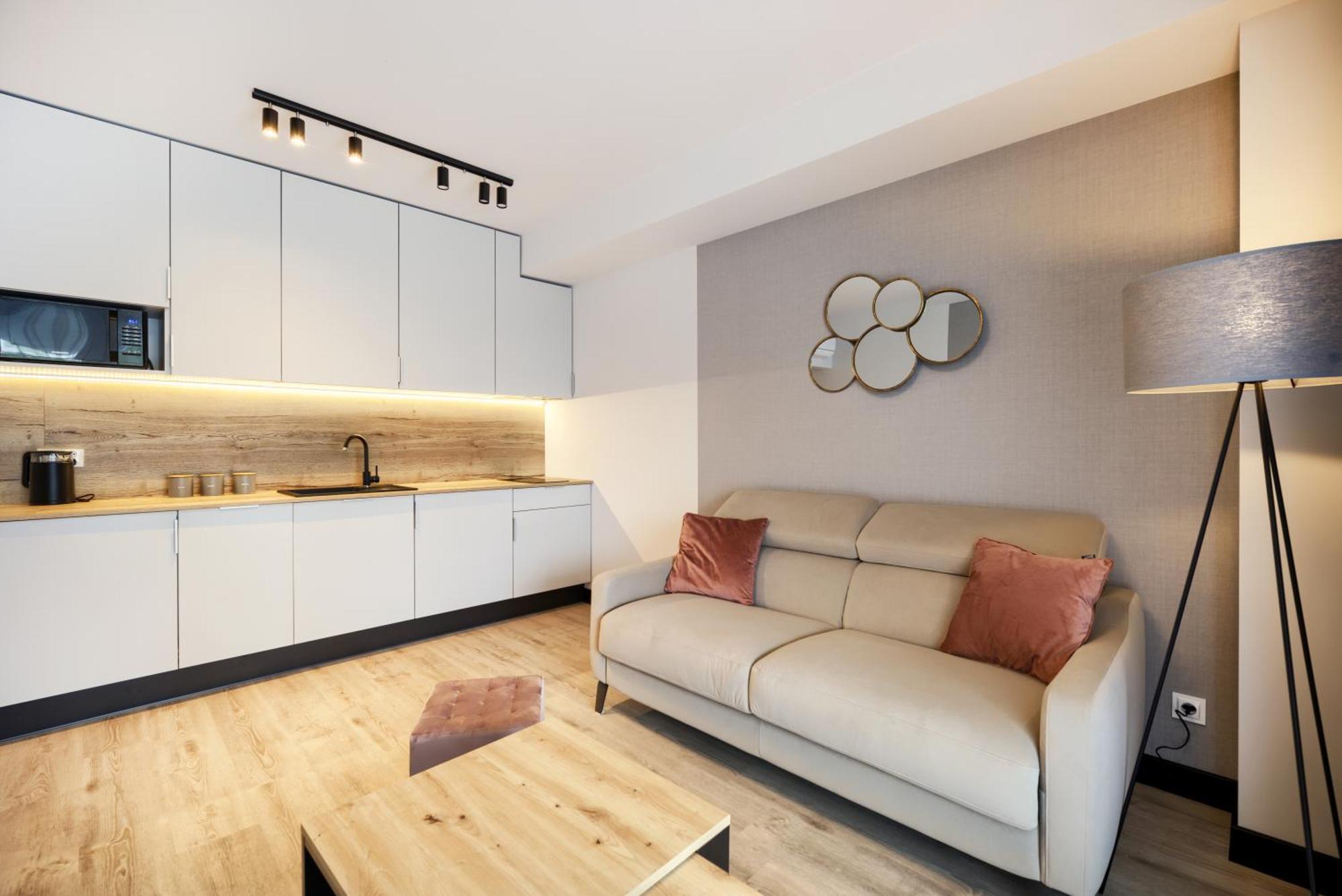 Aboutartapartments - Otynska 4 Wroclaw Dış mekan fotoğraf